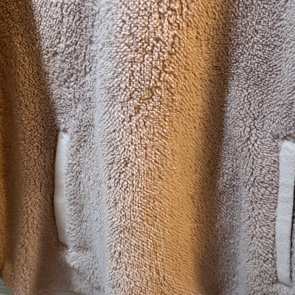 Time and Tru Women's Blush Sherpa Pullover - Picture 4 of 5